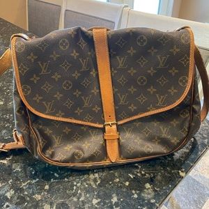 Authentic Louis Vuitton Saumur Bag
